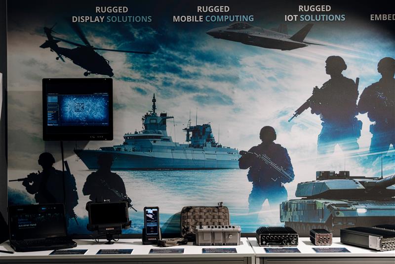 Produkt-Display am BRESSNER-Stand AFCEA Bonn 2026