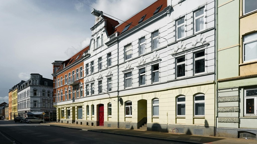 Aufnahme von Wolfgang Weiser aus Neumünster zeigt die Altstadt unter bewölktem Himmel.
