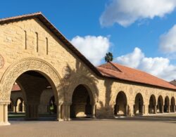 Stanford AI Index 2026: Inaccuracy schlägt Cybersecurity als Top-Risiko – was der Mittelstand jetzt anders messen muss Stanford AI Index 2026: Inaccuracy schlägt Cybersecurity als Top-Risiko – was der Mittelstand jetzt anders messen muss
